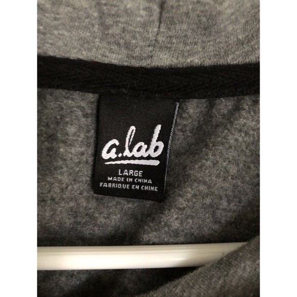 Zumiez Womans Gray Emoji Cropped Hoodie by A. Lab Ying-Yang Winking Pizza Size L - Picture 4 of 5